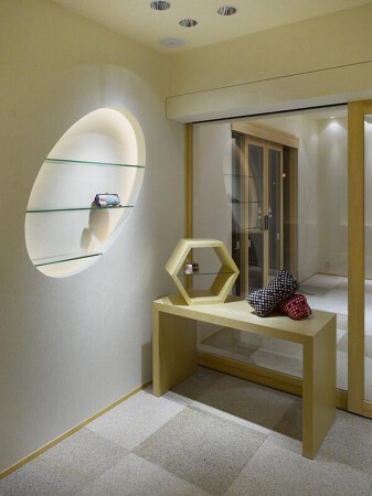 成田山道：栗蒸し羊羹 米分