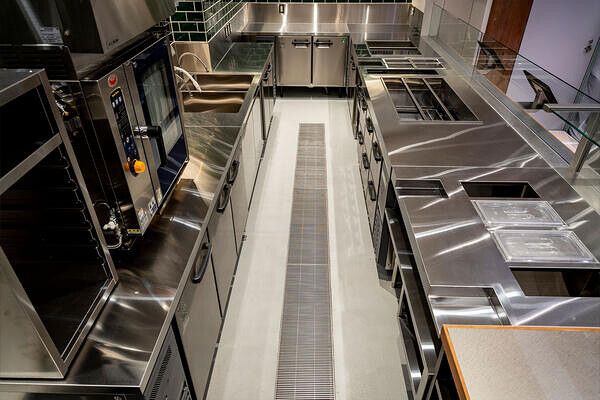 CRISP SALAD WORKS 品川インターシティ店