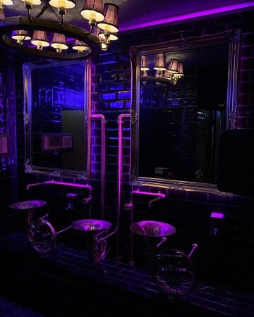 THE HIDEAWAY WARDROBE