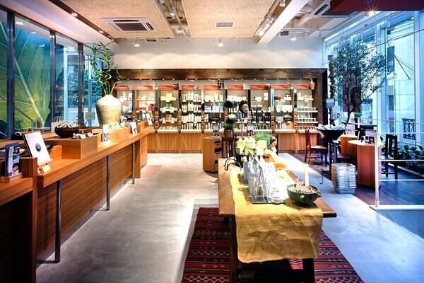 AVEDA アヴェダ南青山店