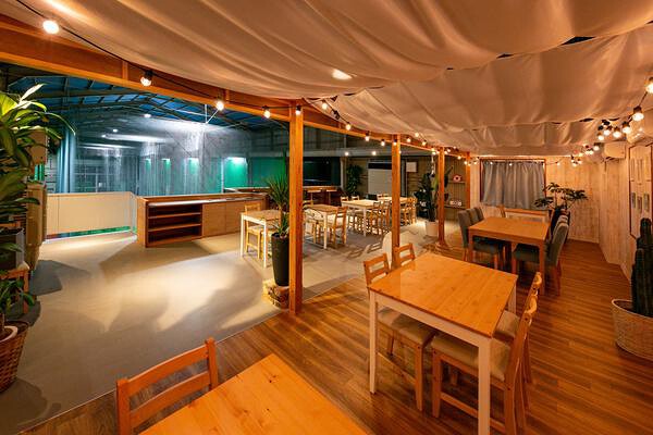 細田のカフェ-RAYCOM BASE CAFE-