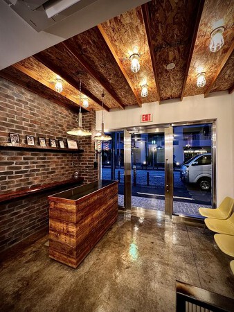 KTs` BARBER SHOP