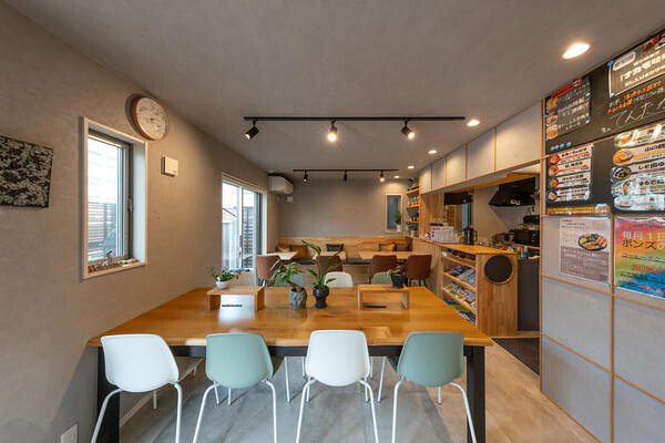 Cafe Bonds
