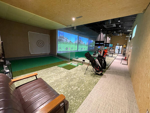 RE:EIGHTEEN GOLF