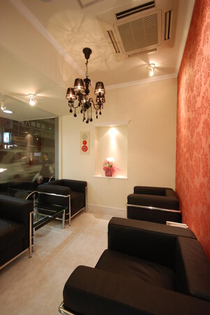 サロンドウィズ本八幡