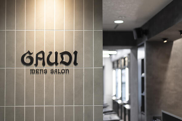 GAUDI 博多店