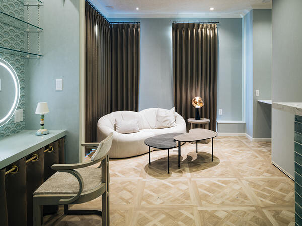 SALON DE S