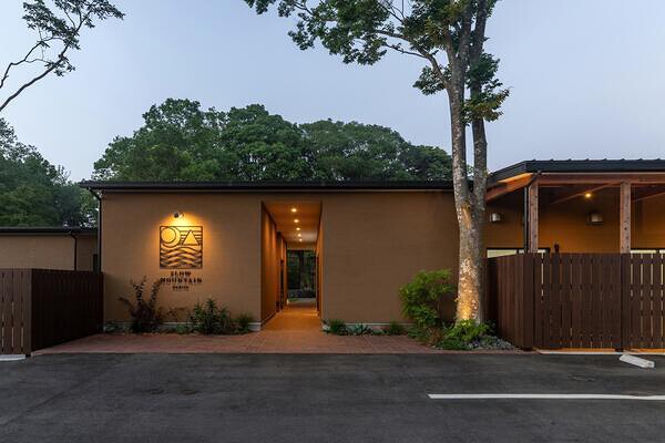 THE FARM SLOW MOUNTAIN NARITA／RECEPTION LOUNGE