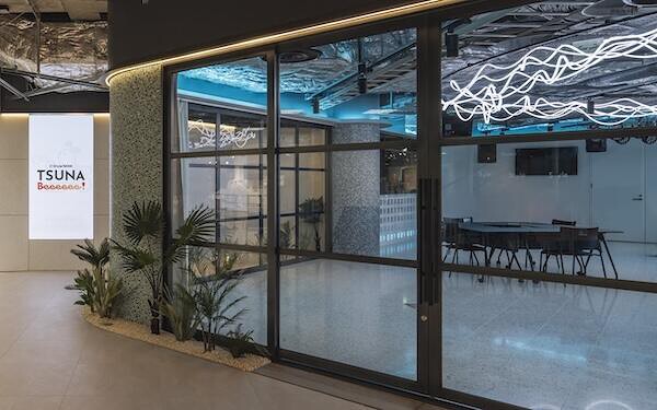 e-Style NAHA TSUNA Beeeeee!