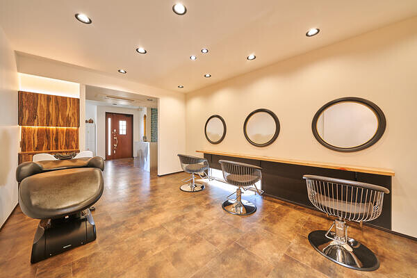 HARESALON D