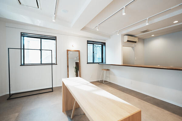 Ambient Space rental space&cafe