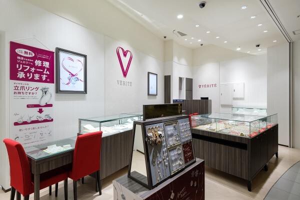 VERITEららぽーと横浜店