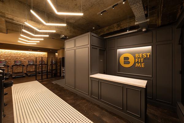 BEST FIT ME 天満橋北浜