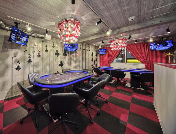 POKER　BAR ACE