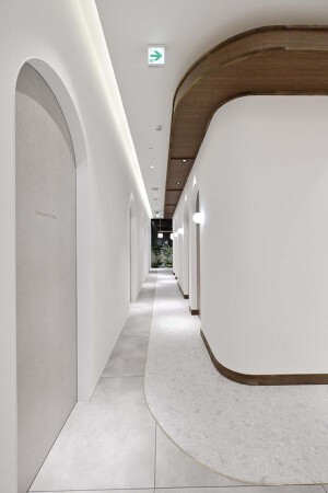 CONTOUR CLINIC TOKYO