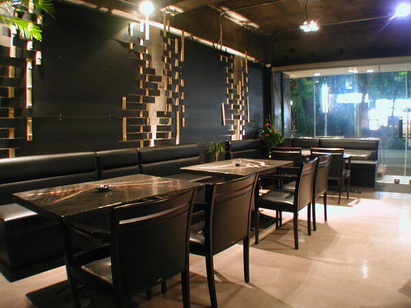 ＣAFE&BAR　MOOBEI