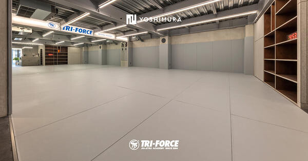 トライフォース所沢