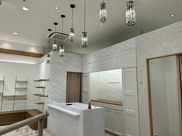 NICE CLAUP/OLIVE des OLIVE OUTLET　酒々井店
