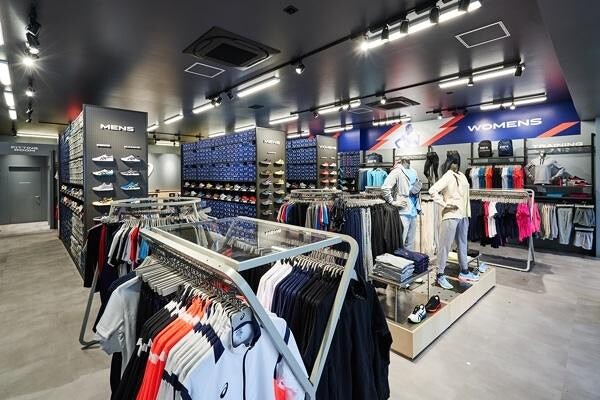 ASICS FACTORY OUTLET三井アウトレットパーク横浜ベイサイド