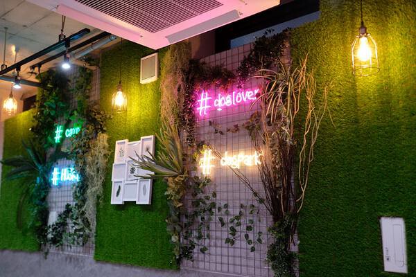 HUCKY CAFE TOKYO