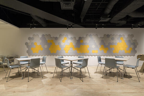U社スタッフラウンジ