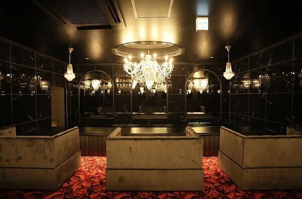 certain VIP Lounge