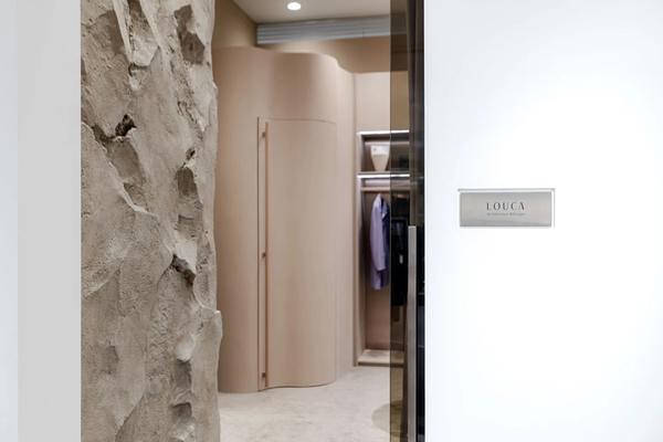 LOUCA Showroom(ESTNATION六本木ヒルズ店)
