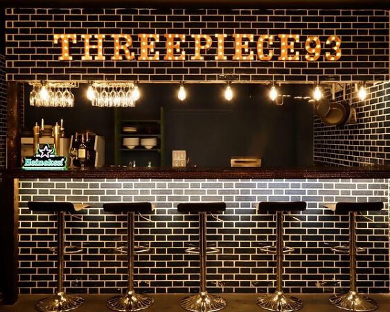 KITCHEN THREE PIECE93