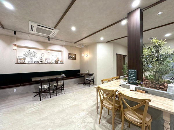 Cafe Lelut