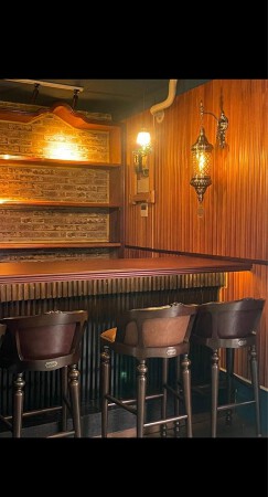 BAR  Deguise