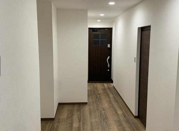 Kim room