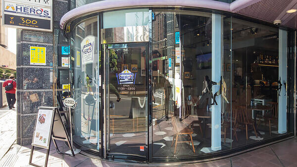 HERO´S スポーツカフェ&バー