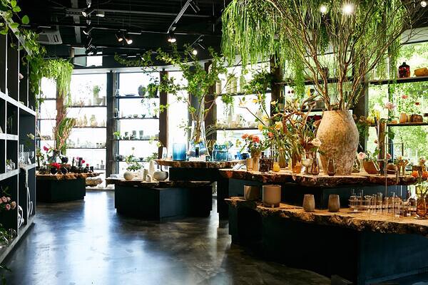 Aoyama Flower Market / FLOWER VASE GALLERY