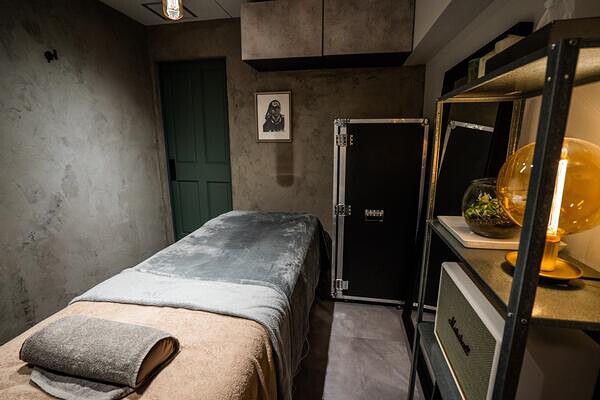 ATRIUM HOMME 恵比寿