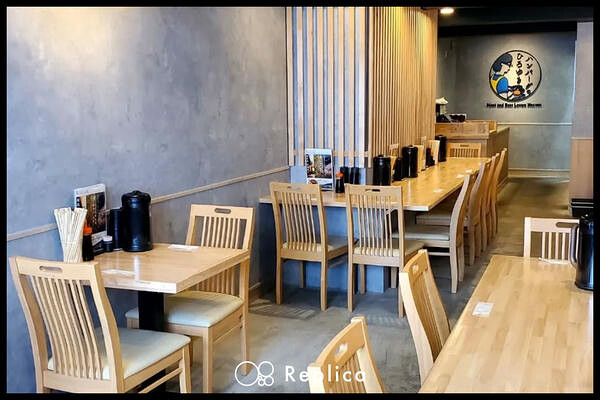 ポップなハンバーグ店