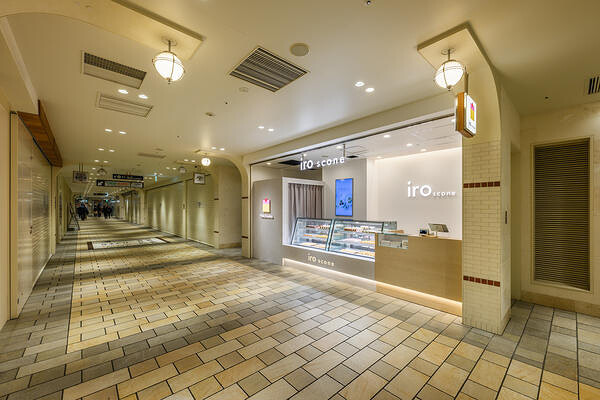 iro scone CIAL横浜店