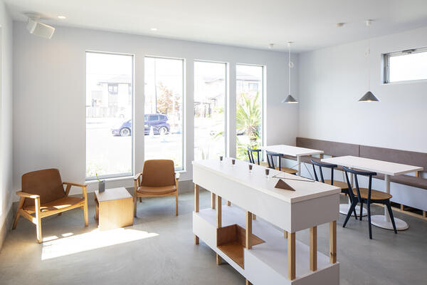 FLATTable coffee & meals