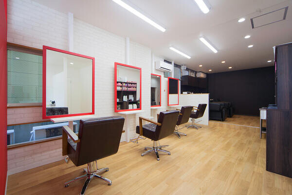 COLOR　PLUS　名古屋鳴海店