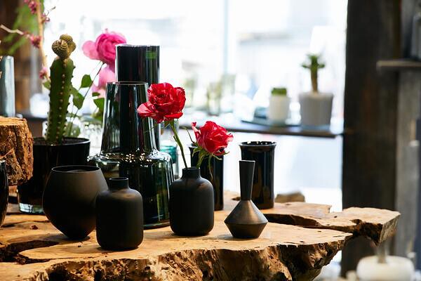 Aoyama Flower Market / FLOWER VASE GALLERY