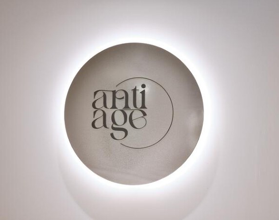 antiage本店