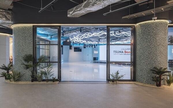 e-Style NAHA TSUNA Beeeeee!