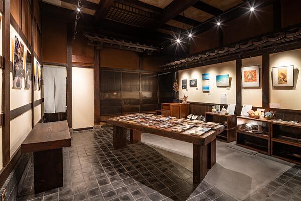 kobiki gallery and crafts shop